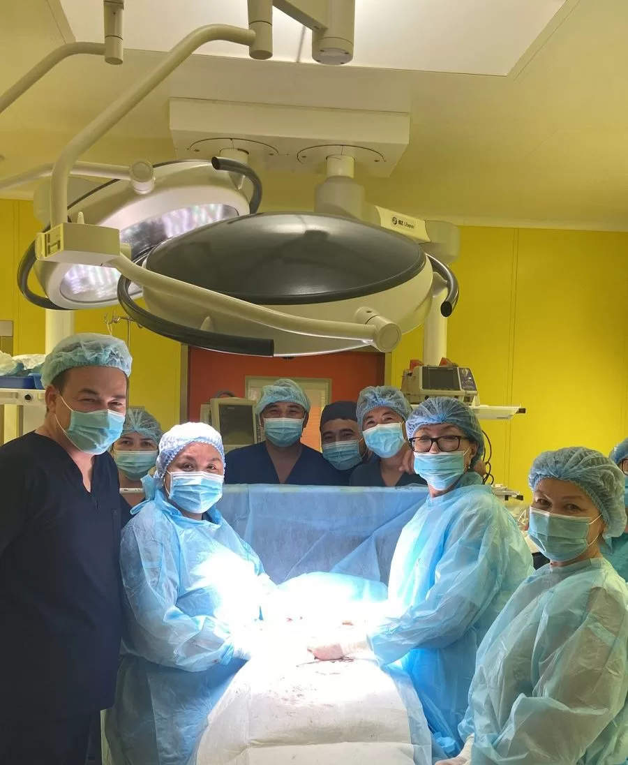 Актауские врачи спасли беременную женщину с пороком сердца